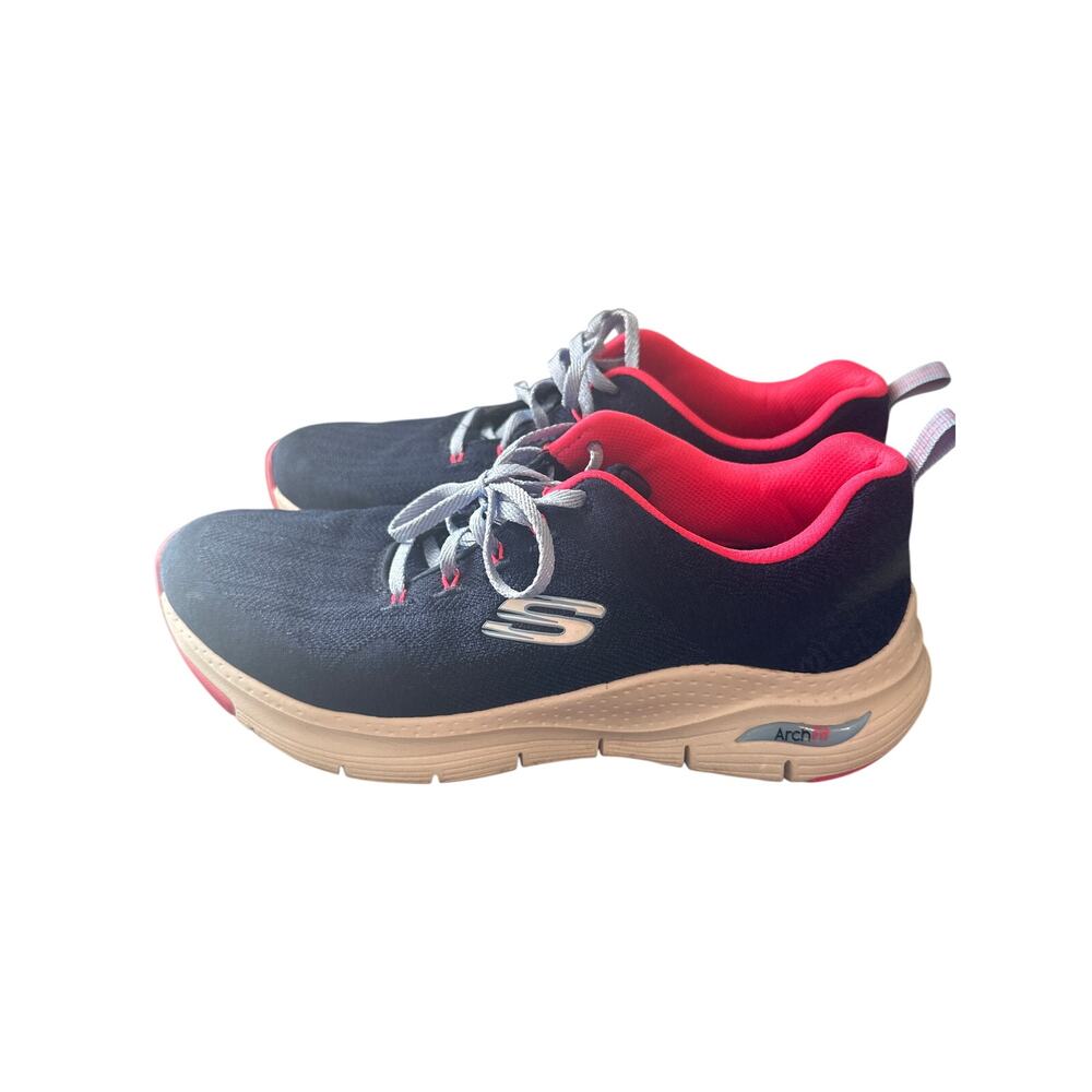 Skechers Arch Fit - Comfy Wave lightweight walking shoes 11 M1